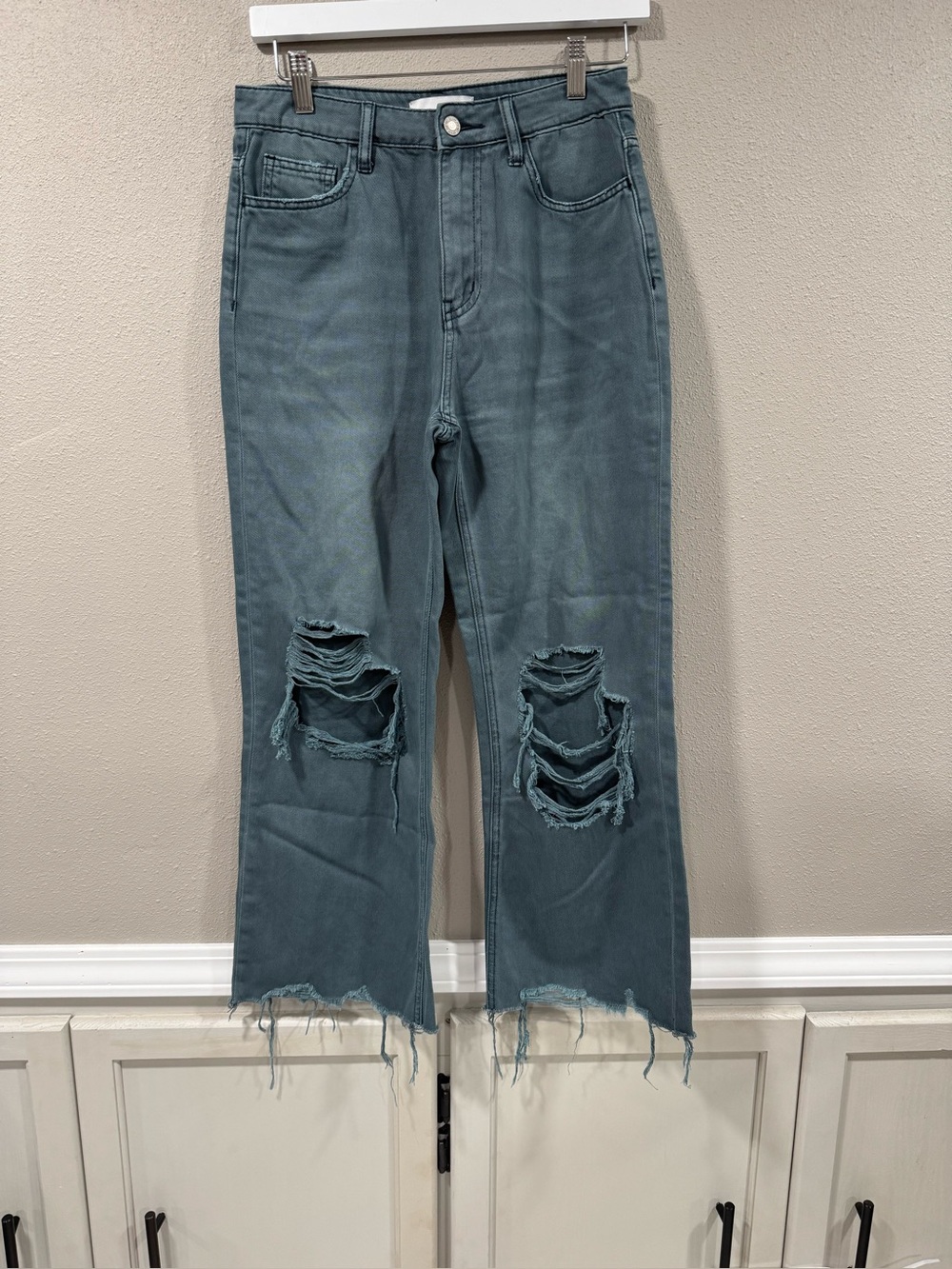 Vervet Green 90’s Vintage High Rise Crop Flare - Picture 2 of 7